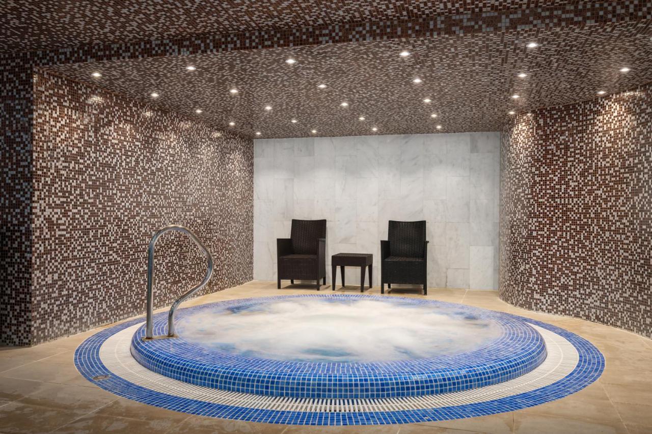 Titanic Hotel & Spa Sulaymaniyah Dış mekan fotoğraf A whirlpool
