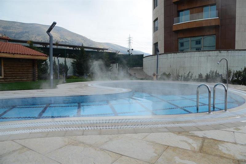 Titanic Hotel & Spa Sulaymaniyah Dış mekan fotoğraf Thermal pool in Polikarya